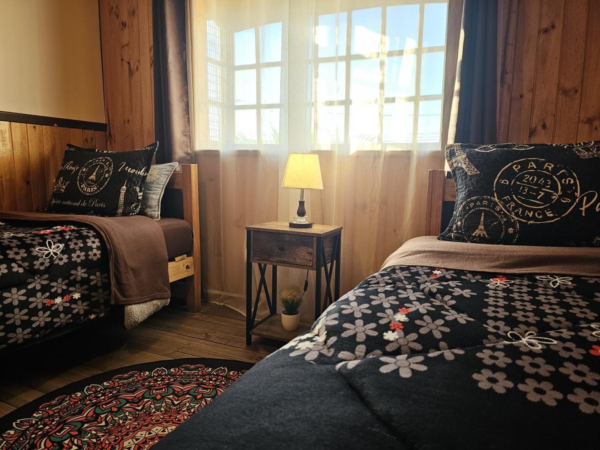 Hostal Sol Y Luna サンティアゴ エクステリア 写真