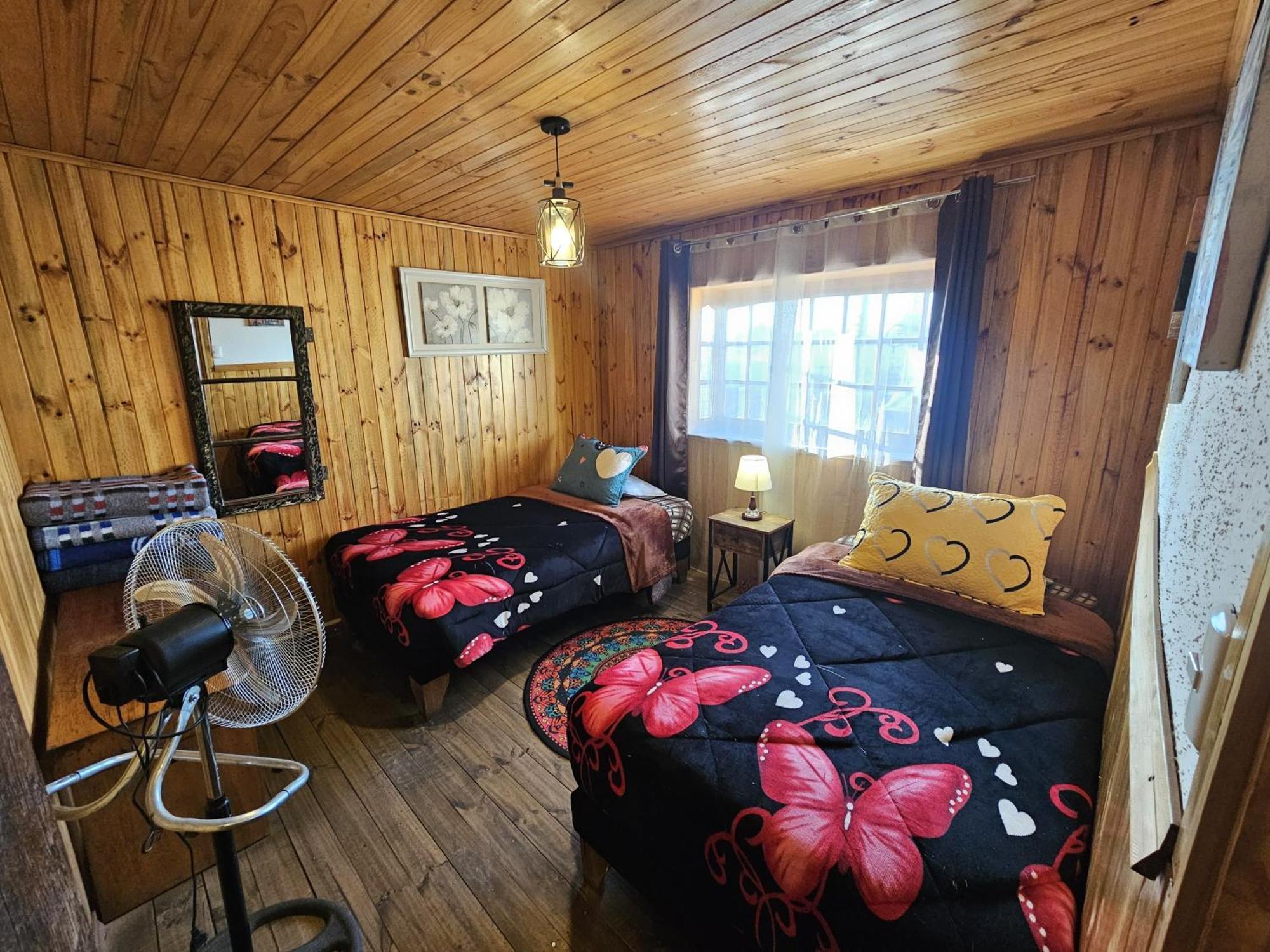 Hostal Sol Y Luna サンティアゴ エクステリア 写真